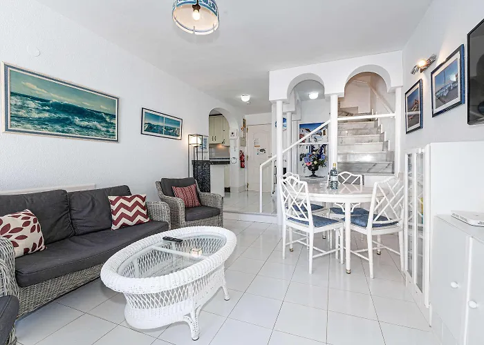 Pinos 29 Casasol * Nerja