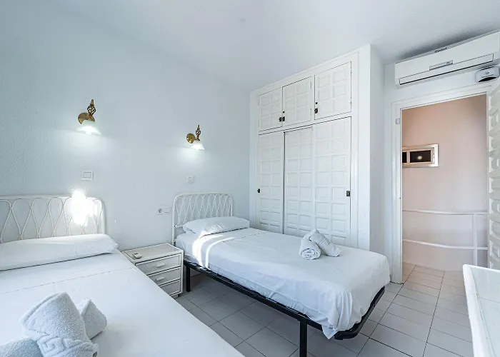 Pinos 29 Casasol * Nerja